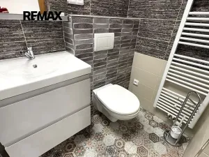 Pronájem bytu 1+kk, Břeclav, Karla Čapka, 28 m2