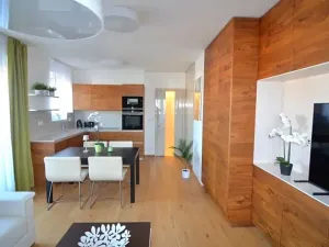 Prodej bytu 2+kk, Praha - Pitkovice, Chorošová, 55 m2