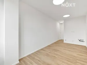Prodej bytu 1+kk, Praha - Kyje, Vajgarská, 17 m2