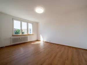 Prodej bytu 2+1, Roztoky, 52 m2