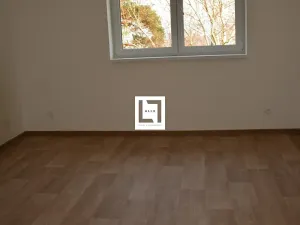 Pronájem bytu 2+kk, Charváty, 39 m2
