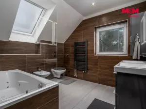 Prodej rodinného domu, Modletice, 236 m2