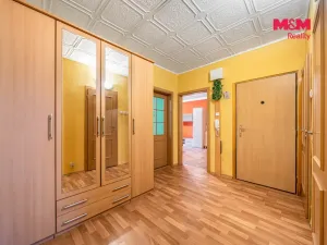Prodej bytu 2+1, Loket, Sportovní, 59 m2