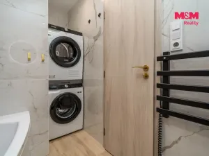Prodej bytu 3+kk, Hradec Králové - Nový Hradec Králové, třída Edvarda Beneše, 81 m2