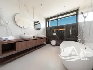 Prodej vily, Podstrana, Chorvatsko, 390 m2