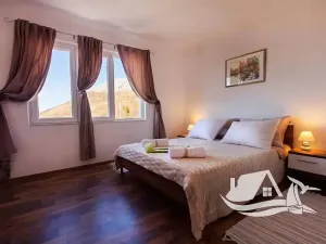 Prodej vily, Split, Chorvatsko, Gornje Sitno - Dom Umberto Girometta, 500 m2