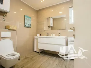 Prodej vily, Podstrana, Chorvatsko, 220 m2