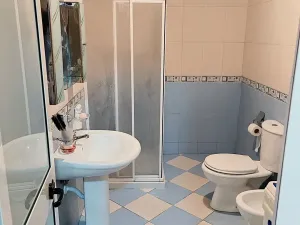 Prodej bytu 2+kk, Golem, Albánie, Mali i Robit, 63 m2