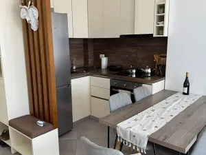 Prodej bytu 2+kk, Manëz, Albánie, Rruga Gjiri i Lalzit, 47 m2