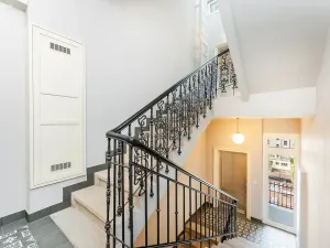 Pronájem bytu 2+kk, Praha - Bubeneč, Sládkova, 58 m2