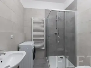 Pronájem bytu 1+kk, Praha - Smíchov, Pod Barvířkou, 32 m2