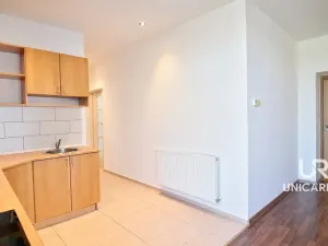 Pronájem bytu 2+kk, Brno - Komárov, Jeneweinova, 45 m2