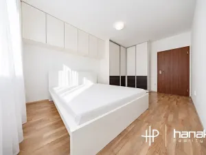 Pronájem bytu 2+1, Olomouc, gen. Píky, 63 m2