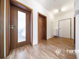 Pronájem bytu 2+1, Olomouc, gen. Píky, 63 m2