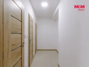 Prodej bytu 2+kk, Třinec - Lyžbice, Seifertova, 30 m2