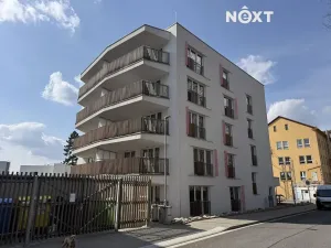 Pronájem bytu 3+kk, Vrchlabí, Papírenská, 84 m2