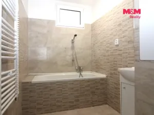 Pronájem bytu 2+1, Nový Bor, Palackého, 63 m2