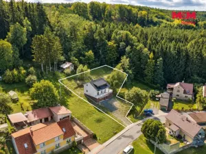 Prodej rodinného domu, Hradečno, 198 m2