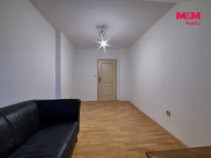 Pronájem bytu 2+1, Mariánské Lázně - Úšovice, Anglická, 50 m2