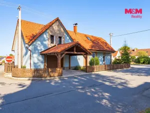 Prodej rodinného domu, Lužnice, 180 m2