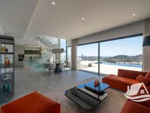 Prodej vily, Finestrat, Španělsko, 350 m2