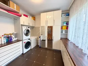 Prodej rodinného domu, Praha - Hostavice, Staňkovská, 167 m2