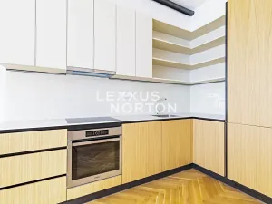 Pronájem bytu 2+kk, Praha - Bubeneč, Čs. armády, 71 m2