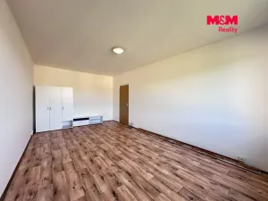 Prodej bytu 2+1, Chomutov, Holešická, 62 m2