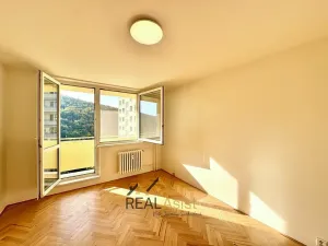 Pronájem bytu 2+1, Brno, Opálkova, 62 m2