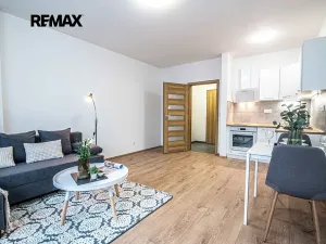 Pronájem bytu 1+kk, Rakovník, Nad Nemocnicí, 28 m2