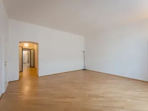 Pronájem bytu 4+1, Praha - Nové Město, Odborů, 100 m2
