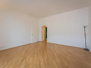 Pronájem bytu 4+1, Praha - Nové Město, Odborů, 100 m2
