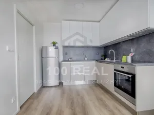 Pronájem bytu 2+kk, Hradec Králové, Průmyslová, 45 m2