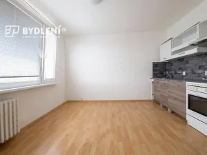 Prodej bytu 1+1, Krupka, Karla Čapka, 35 m2