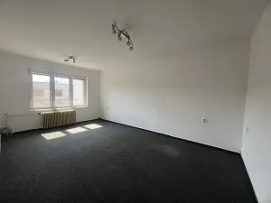 Pronájem bytu 3+1, Třeboň - Třeboň II, Daskabát, 90 m2