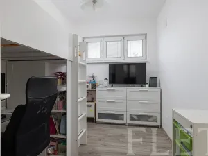 Prodej bytu 2+1, Praha - Holešovice, Osadní, 50 m2