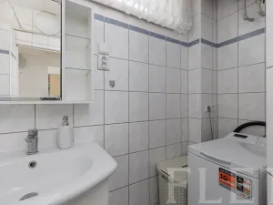 Prodej bytu 2+1, Praha - Holešovice, Osadní, 50 m2