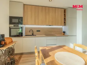 Prodej bytu 3+kk, Beroun - Beroun-Město, Na Dražkách, 74 m2