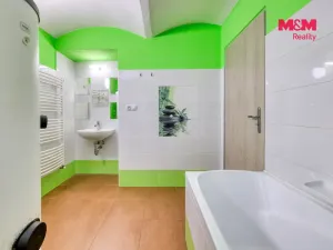 Prodej rodinného domu, Knovíz, 143 m2