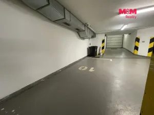 Prodej garážového stání, Praha - Košíře, Tůmova, 11 m2