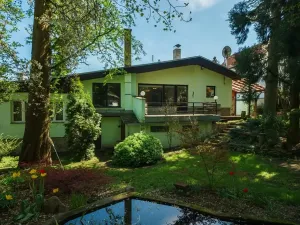 Prodej vícegeneračního domu, Dubí, Údolí, 450 m2