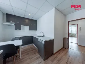 Prodej bytu 4+1, Sokolov, Heyrovského, 85 m2