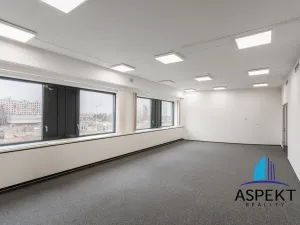 Pronájem kanceláře, Praha - Chodov, Líbalova, 30 m2