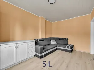 Prodej bytu 1+1, Tanvald, Radniční, 28 m2