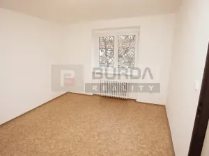 Pronájem bytu 1+1, Neratovice, 30 m2