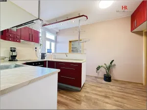 Prodej bytu 3+1, Čerčany, Komenského, 80 m2