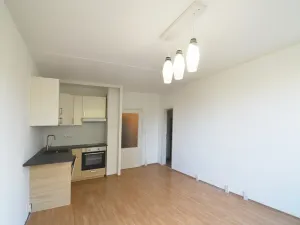 Prodej bytu 1+kk, Praha - Modřany, Petržílova, 29 m2