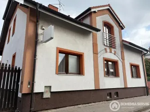 Prodej vícegeneračního domu, Hradec Králové, Všehrdova, 260 m2