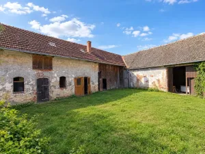 Prodej zemědělské usedlosti, Budeč, 185 m2