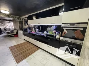 Prodej rodinného domu, Tvărdica, Bulharsko, 281 m2